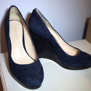 Nine West navy suede wedges